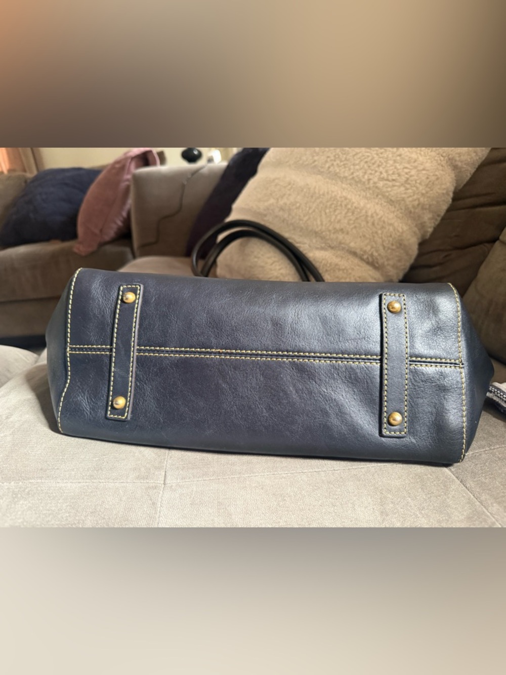 Dooney and Burke Florentine Large Amelia Navy Leather Tote Gold Hook Closure - Picture 4 of 12